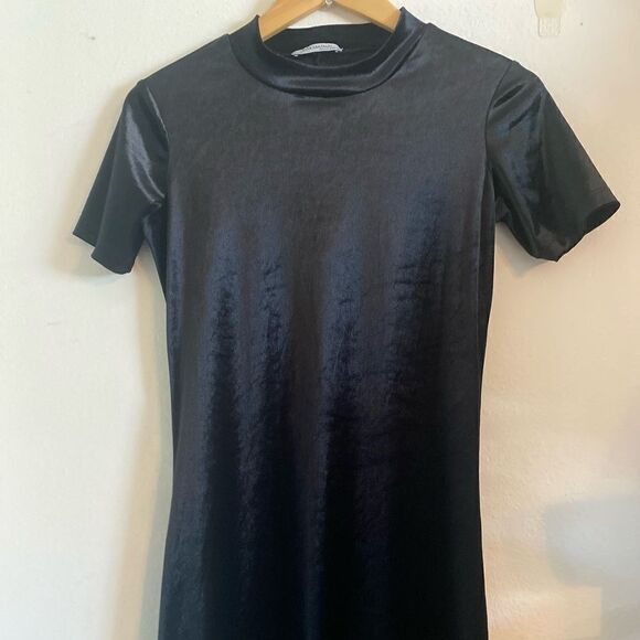 Like New Zara Womens Black Velour Mock Neck Midi Bodycon Dress - Picture 9 of 9
